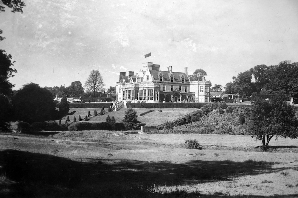 Historic image of Easton Hall in the 1890s